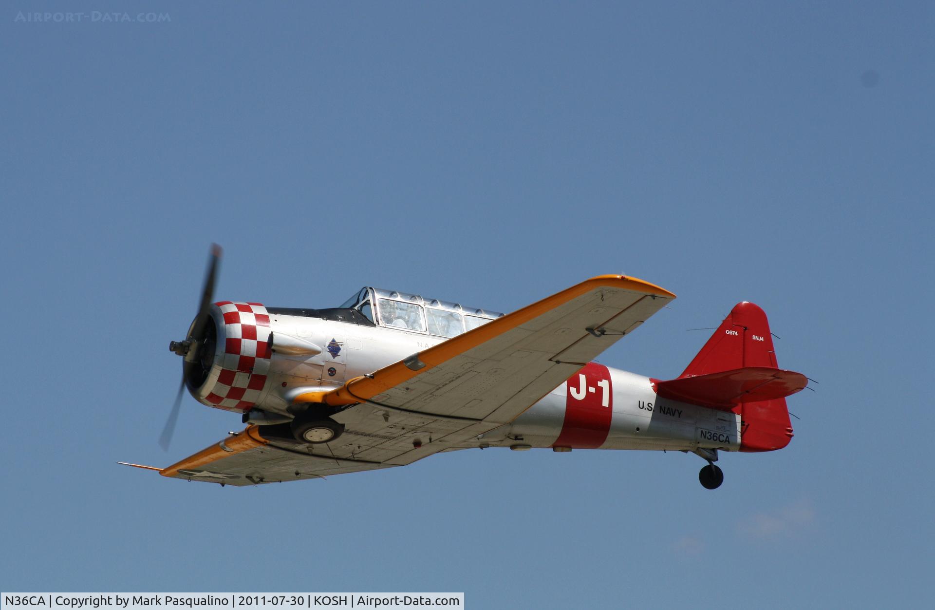 N36CA, North American AT-6D Texan C/N 88-10677, North American AT-6D