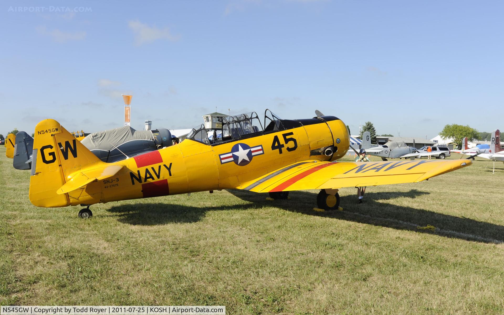 N545GW, 1942 North American SNJ-3 Texan Texan C/N 42-17575, AIRVENTURE 2011