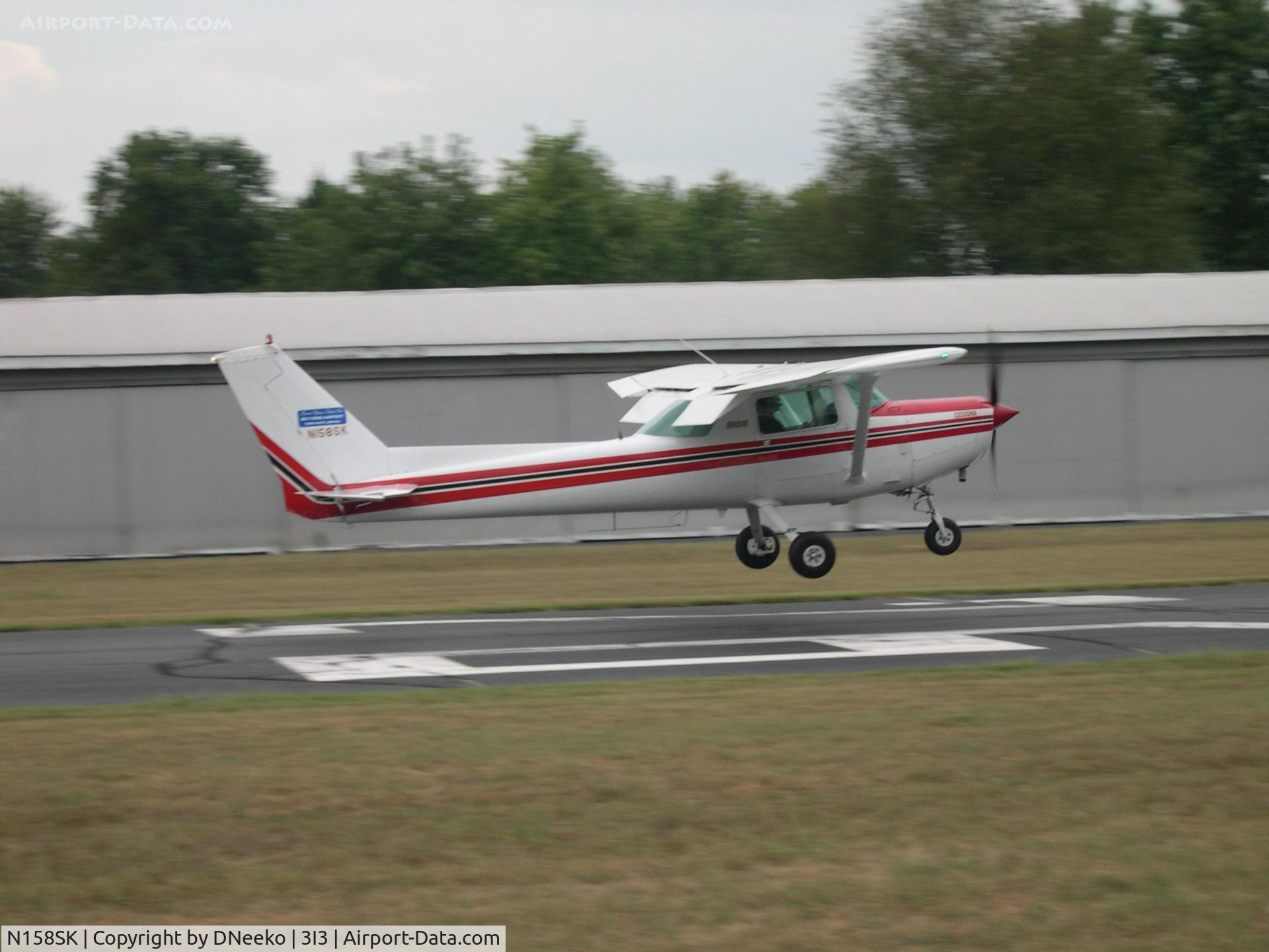N158SK, 1981 Cessna 152 C/N 15284947, During a demo flight at Sky King. This pic was later used on the binders containing the a/c hobbs sheets.
