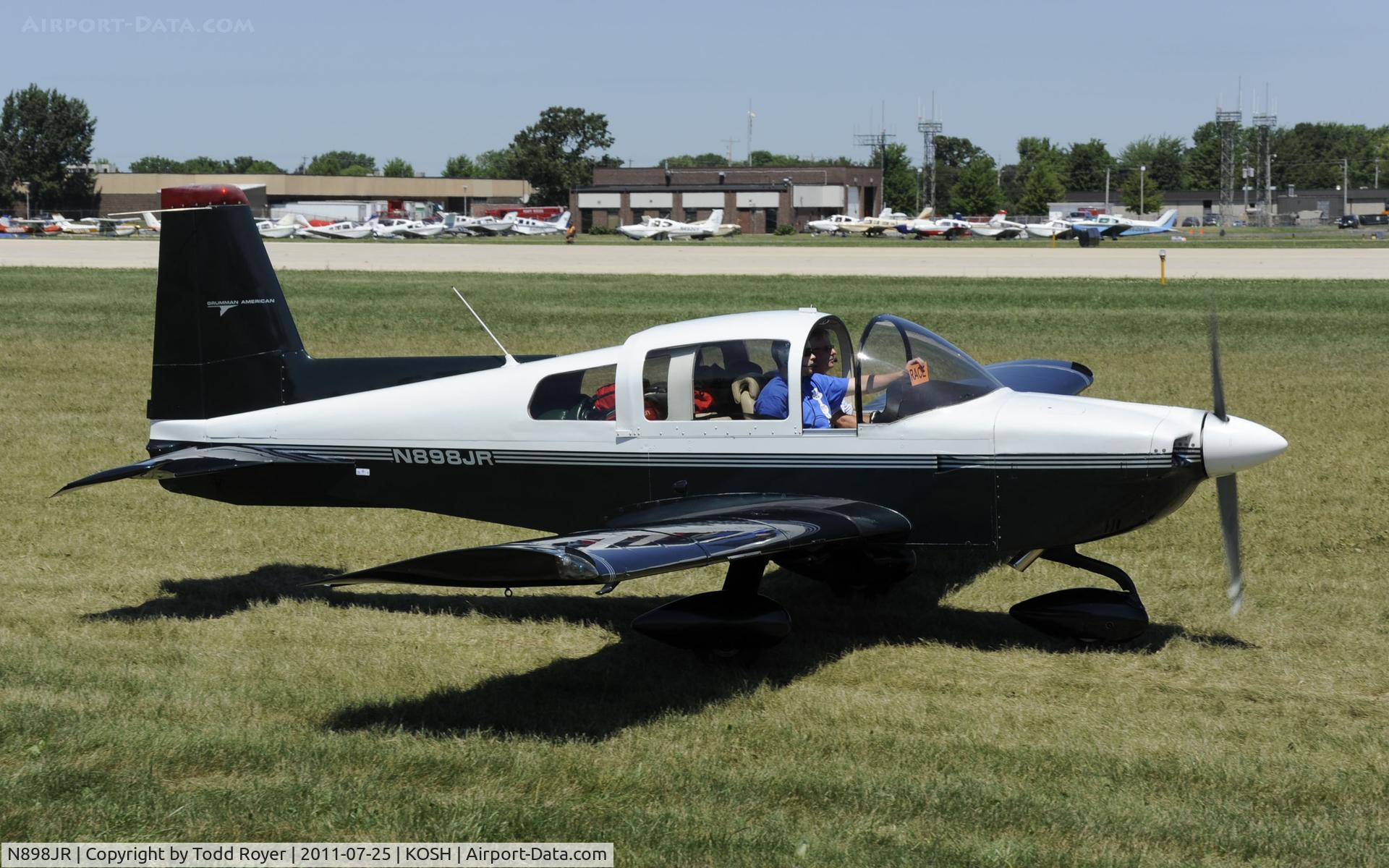 N898JR, 1975 Grumman American AA-5 Traveler C/N AA5-0706, AIRVENTURE 2011