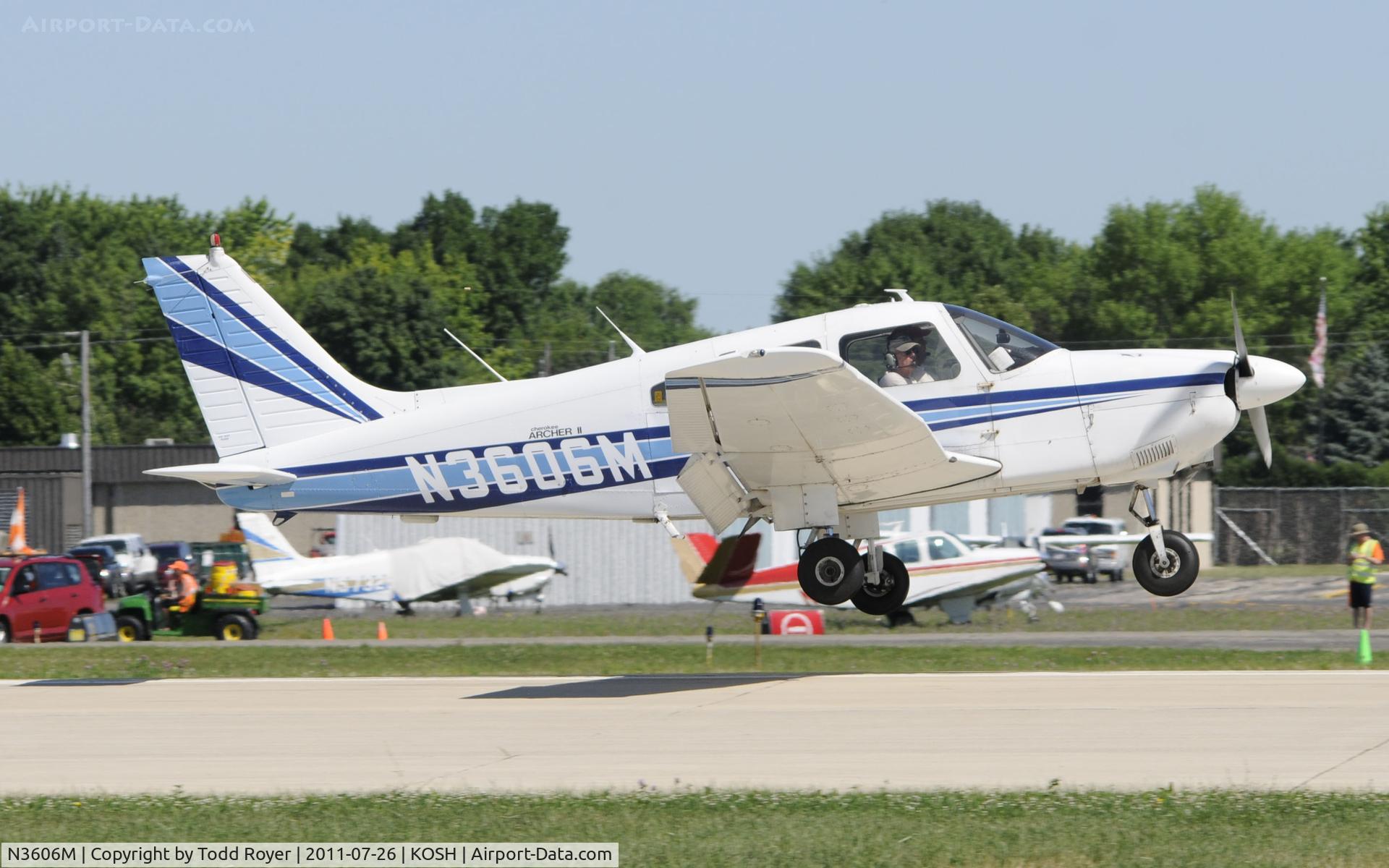 N3606M, 1978 Piper PA-28-181 C/N 28-7890277, AIRVENTURE 2011