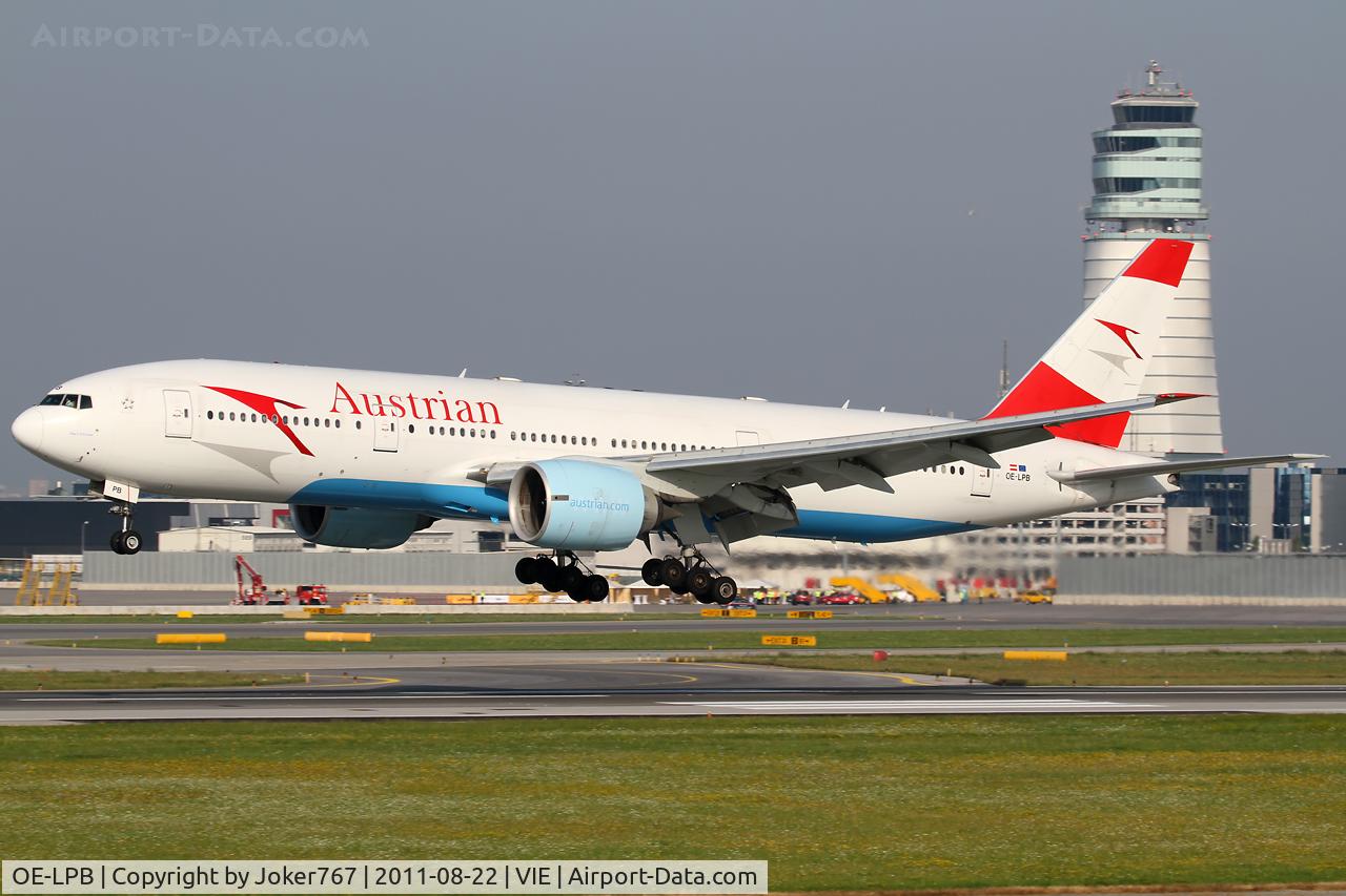 OE-LPB, 1998 Boeing 777-2Z9/ER C/N 28699, Austrian Airlines