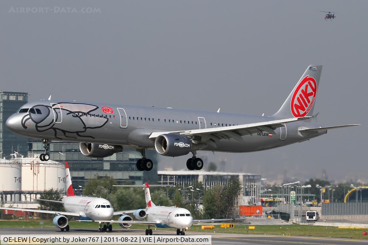 OE-LEW, 2011 Airbus A321-211 C/N 4611, NIKI