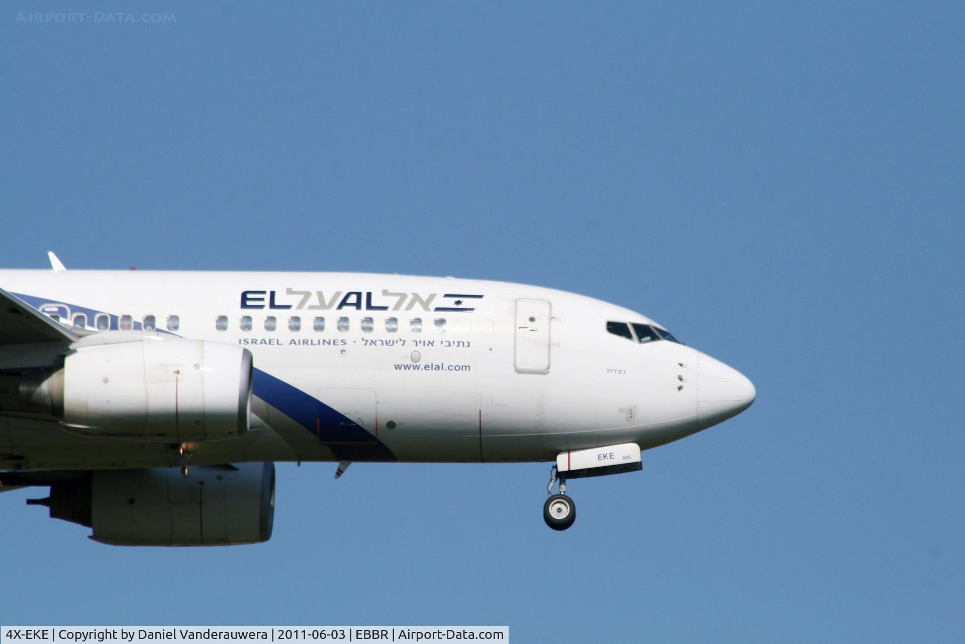 4X-EKE, Boeing 737-758 C/N 29961, Arrival of flight LY331 to RWY 02