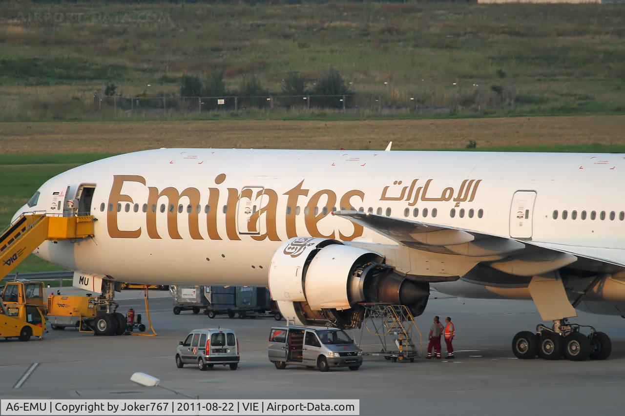 A6-EMU, 2002 Boeing 777-31H C/N 29064, Emirates