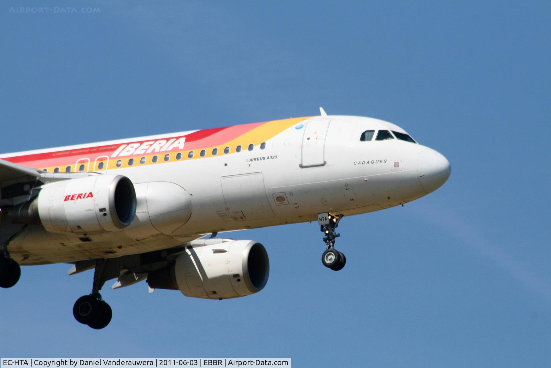 EC-HTA, 2001 Airbus A320-214 C/N 1516, Arrival of flight IB3206 to RWY 02