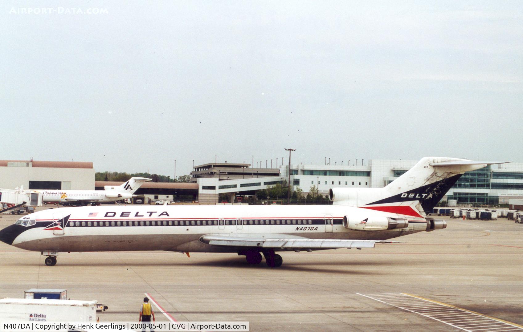 N407DA, 1975 Boeing 727-232 C/N 21151, Delta