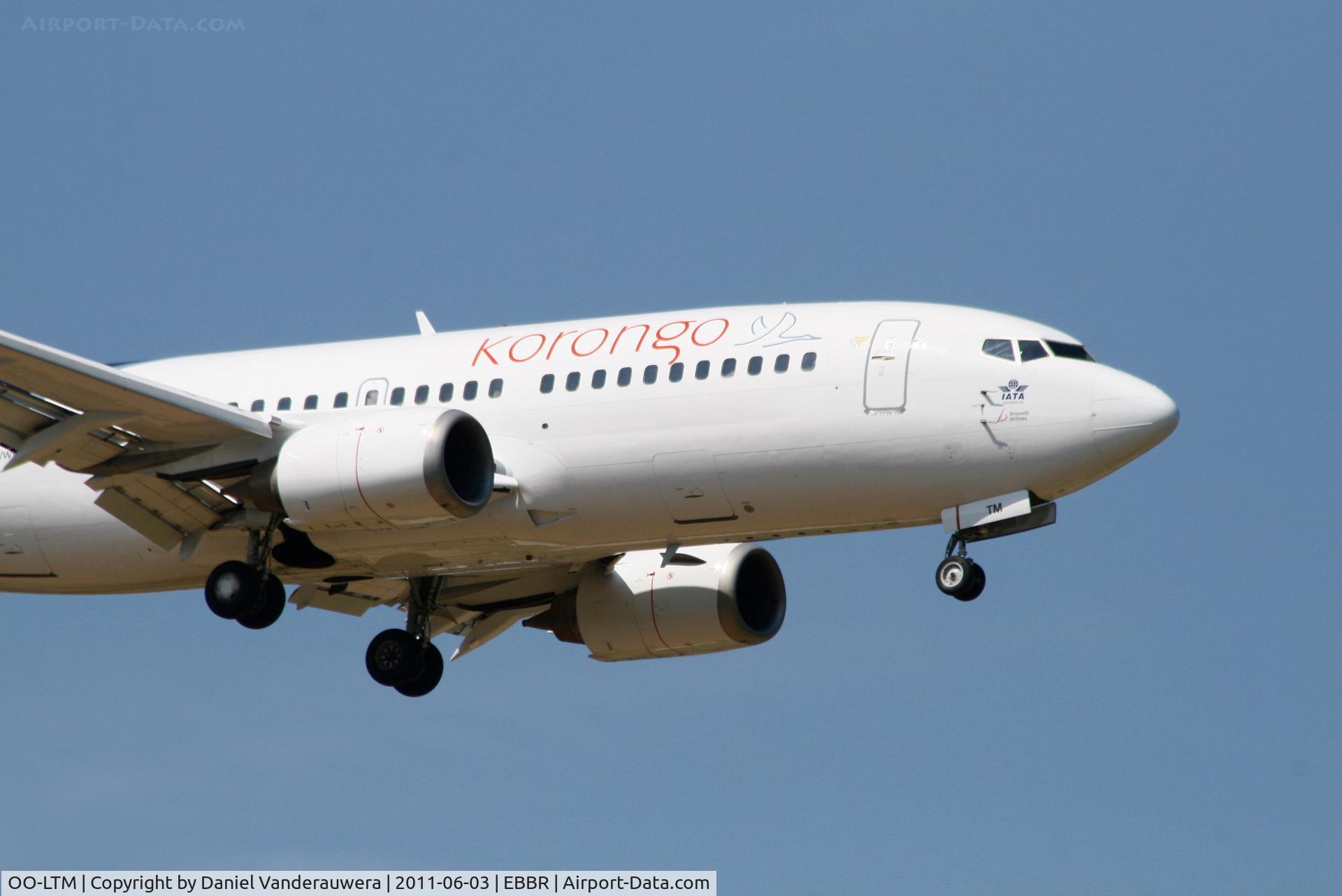 OO-LTM, 1991 Boeing 737-3M8 C/N 25070, Arrival of flight SN2902 to RWY 02