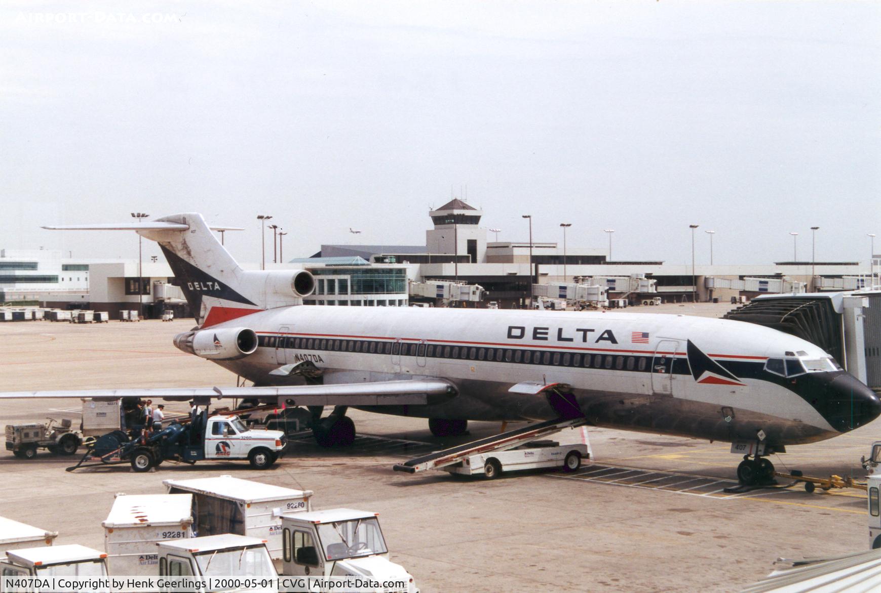 N407DA, 1975 Boeing 727-232 C/N 21151, Delta