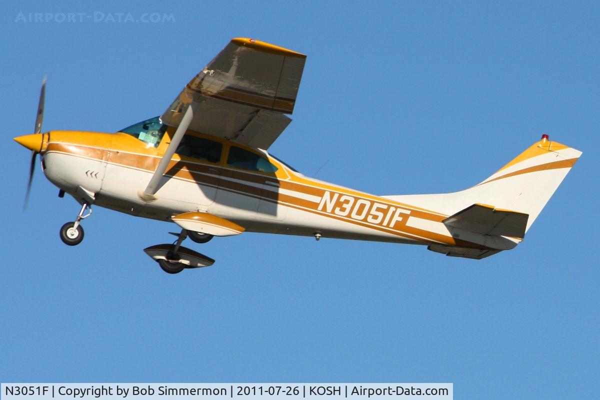 N3051F, 1966 Cessna 182J Skylane C/N 18257151, Departing Airventure 2011.
