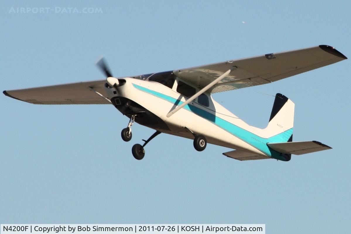 N4200F, 1958 Cessna 172 C/N 46100, Departing Airventure 2011.