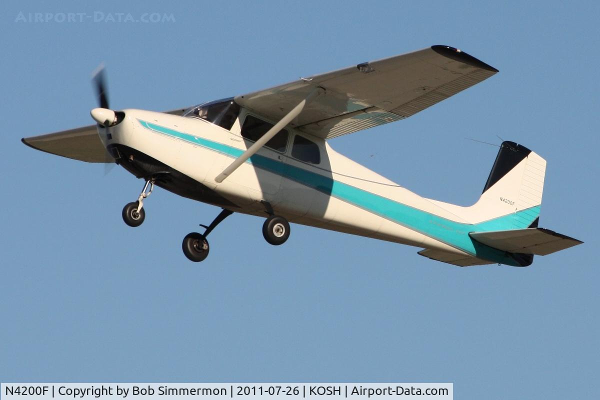 N4200F, 1958 Cessna 172 C/N 46100, Departing Airventure 2011.