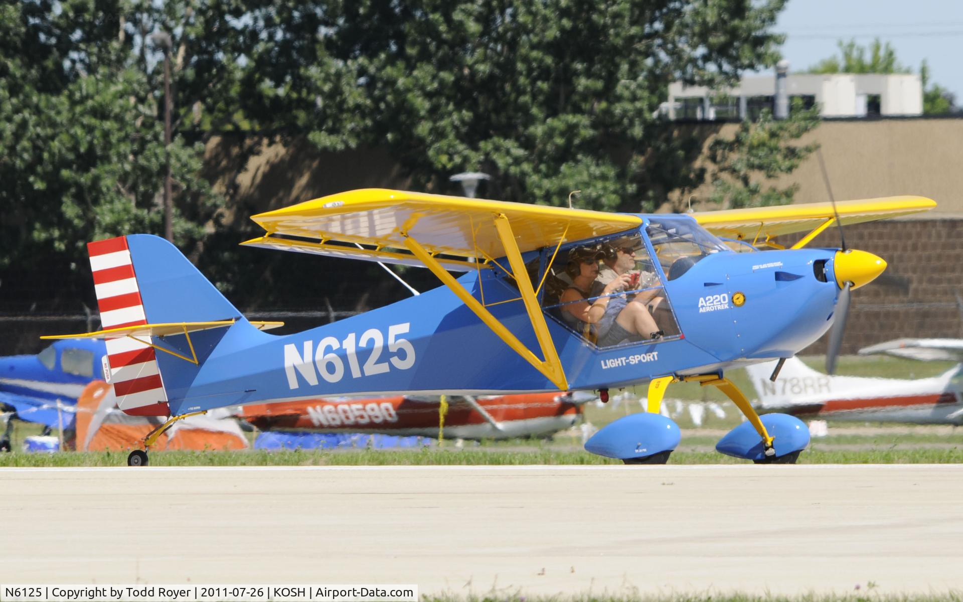 N6125, 2009 Aeropro CZ A220 C/N 28609, AIRVENTURE 2011