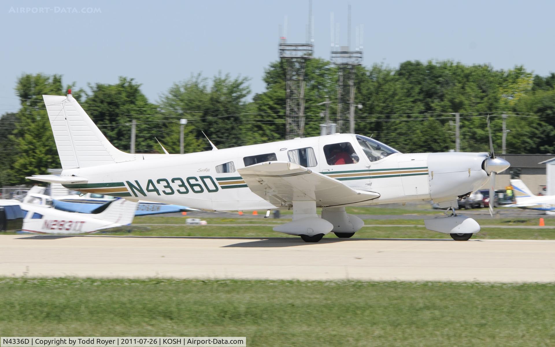 N4336D, 1983 Piper PA-32-301 Saratoga C/N 32-8406006, AIRVENTURE 2011