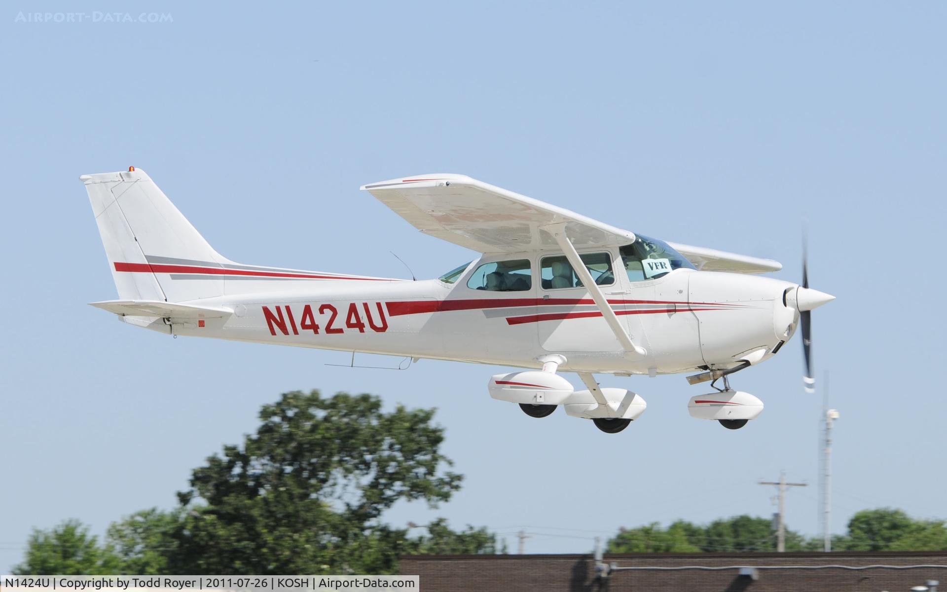 N1424U, 1976 Cessna 172M C/N 17267091, AIRVENTURE 2011