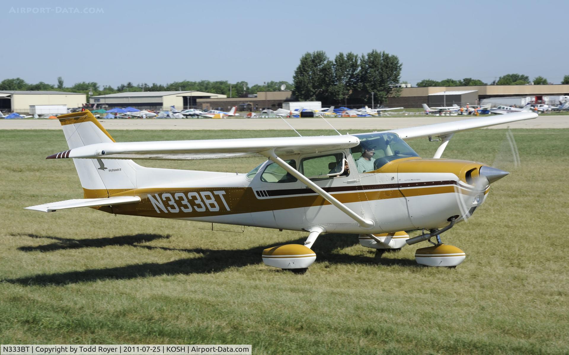 N333BT, 1975 Cessna 172M C/N 17265369, AIRVENTURE 2011