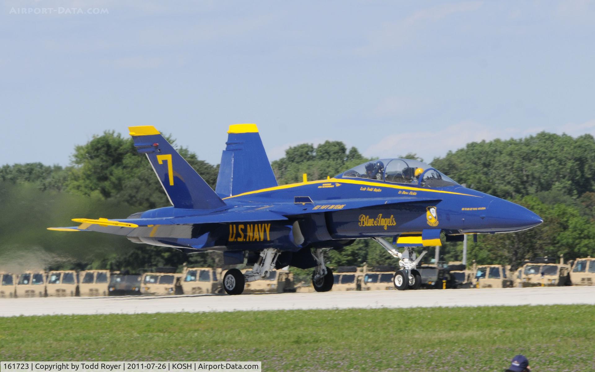 161723, McDonnell Douglas F/A-18B Hornet C/N 0073/B022, AIRVENTURE 2011