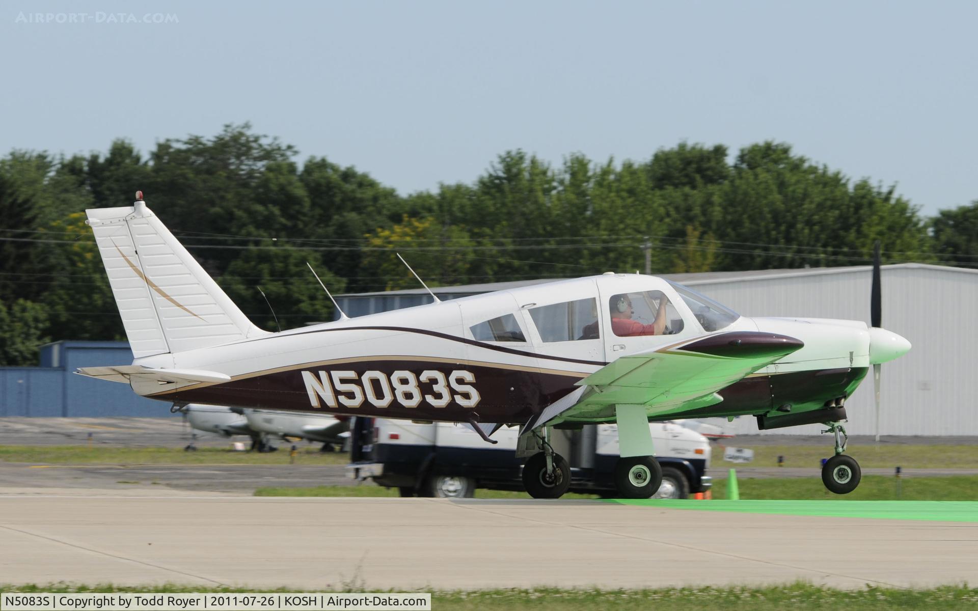 N5083S, 1971 Piper PA-28R-200 C/N 28R-7135082, AIRVENTURE 2011