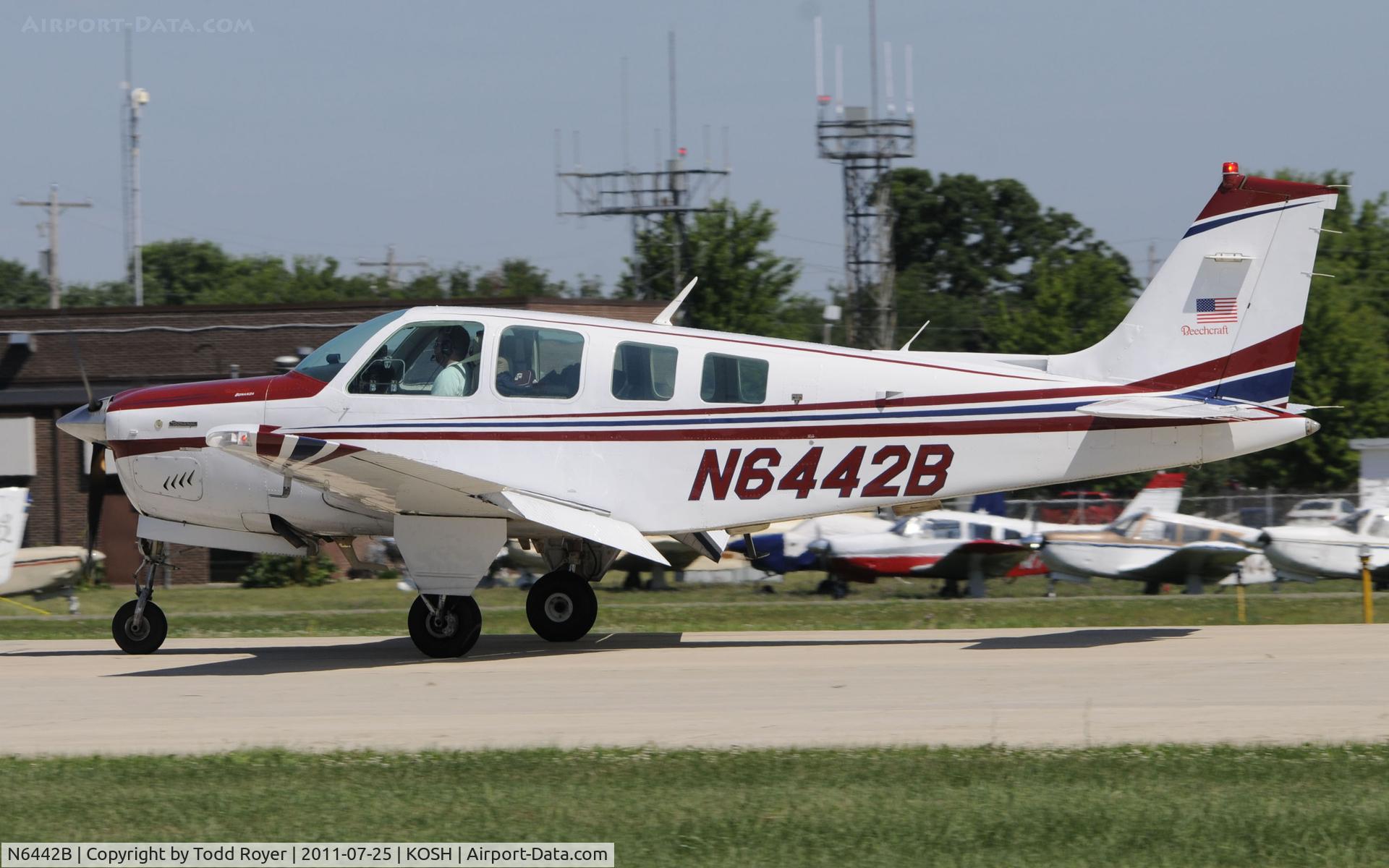 N6442B, 1982 Beech A36 Bonanza 36 C/N E-1957, AIRVENTURE 2011