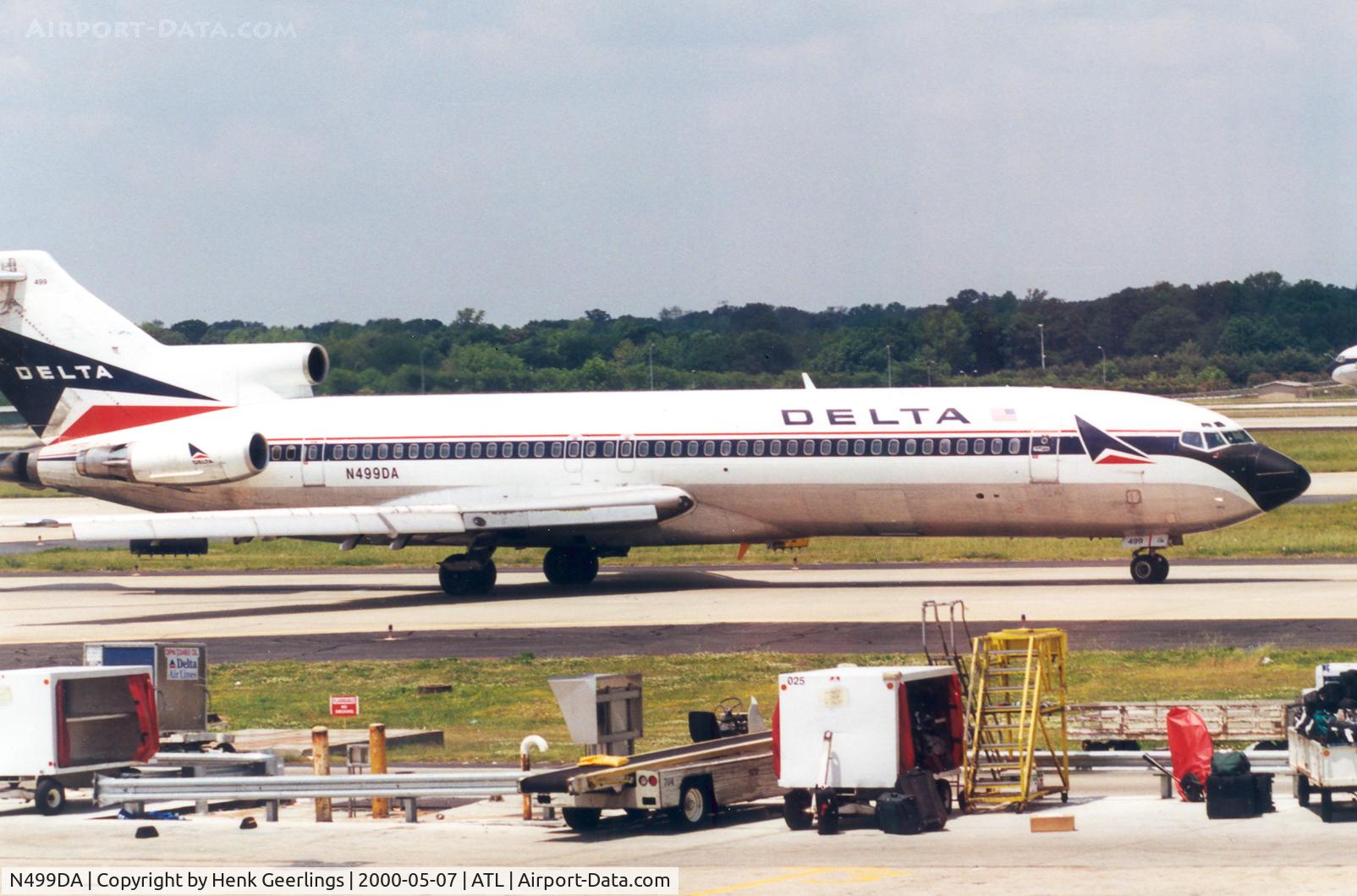 N499DA, 1975 Boeing 727-232 C/N 21143, Delta