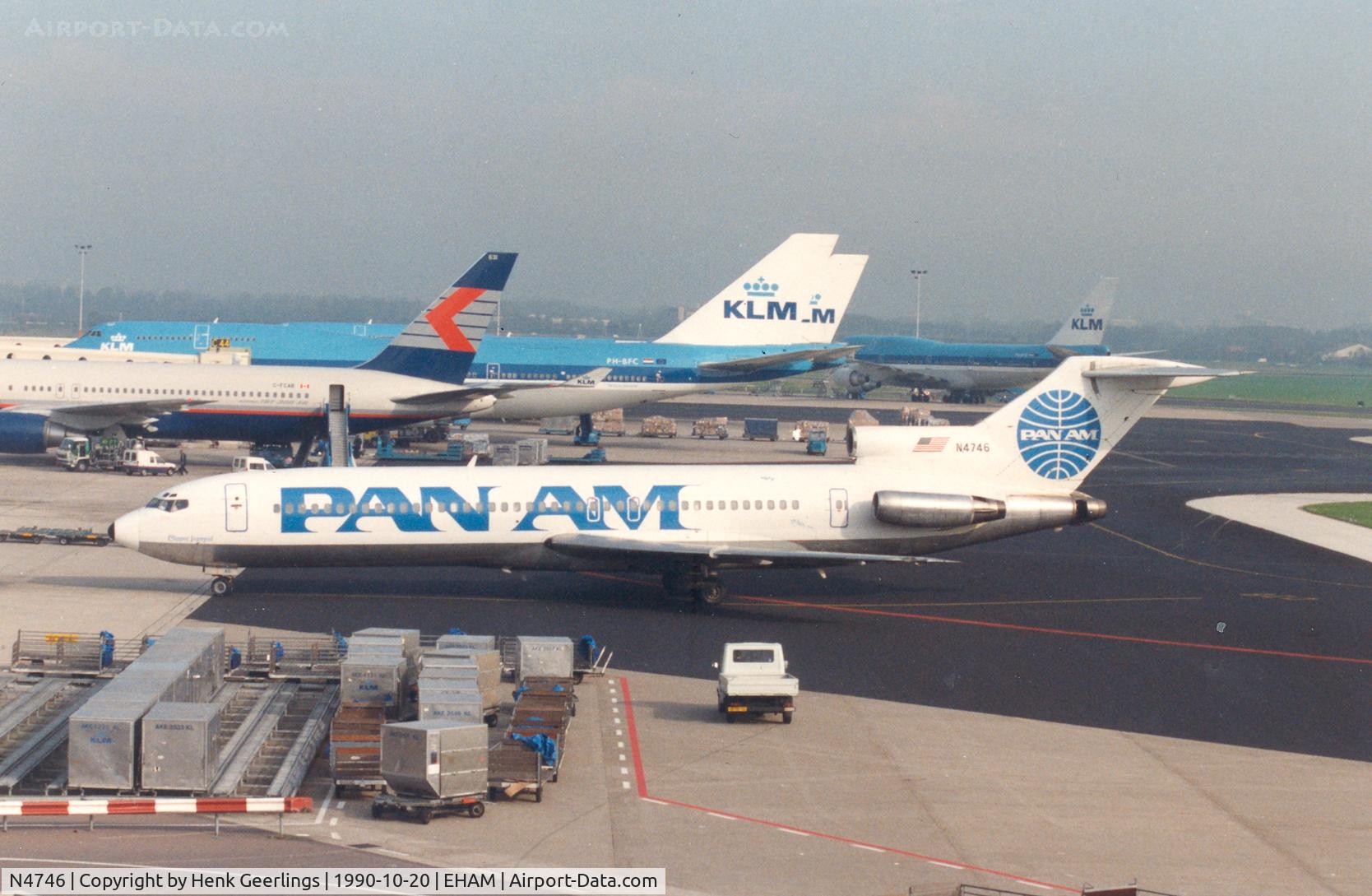 N4746, 1968 Boeing 727-235 C/N 19466, Pan Am. Inter Europe flight. This flt ready for dep. to LHR