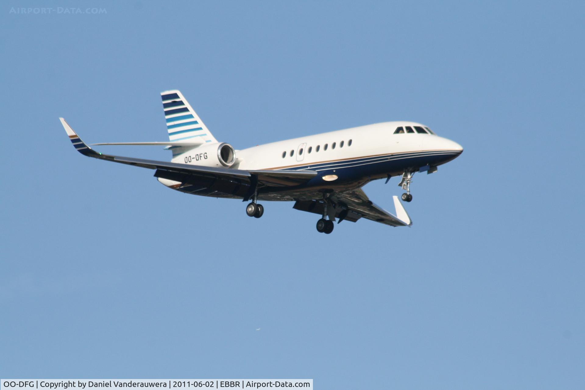 OO-DFG, 2007 Dassault Falcon 2000EX C/N 140, Arrival to RWY 02