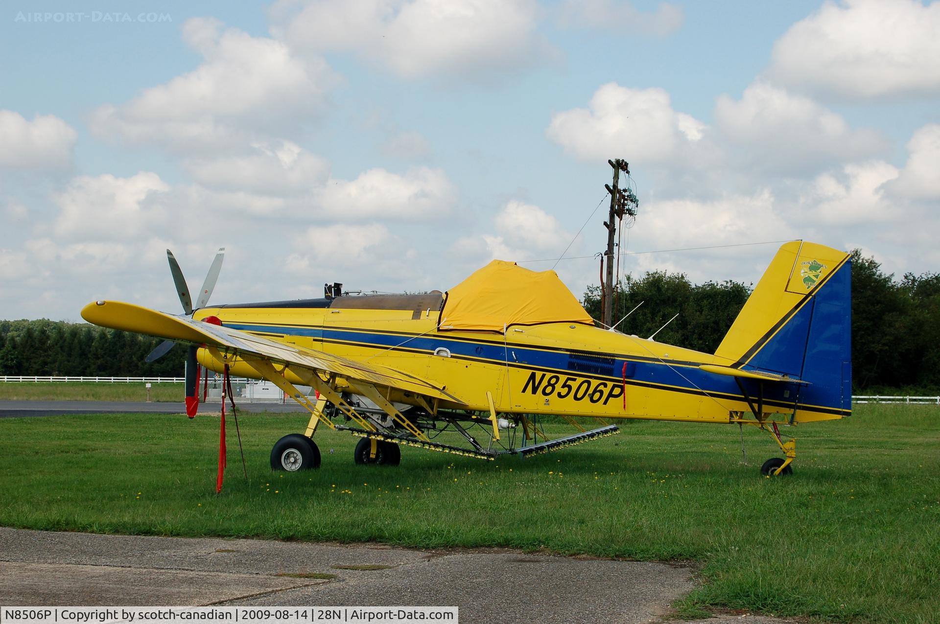 N8506P, 2002 Air Tractor Inc AT-602 C/N 602-0646, 2002 Air Tractor AT-602 N8506P at Vineland-Downstown Airport, Vineland, NJ