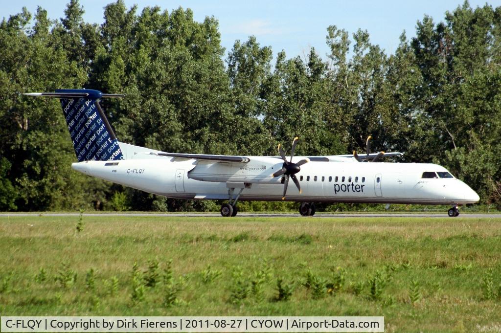 C-FLQY, 2010 De Havilland Canada DHC-8-402Q Dash 8 C/N 4306, Taxing to rwy 25.
