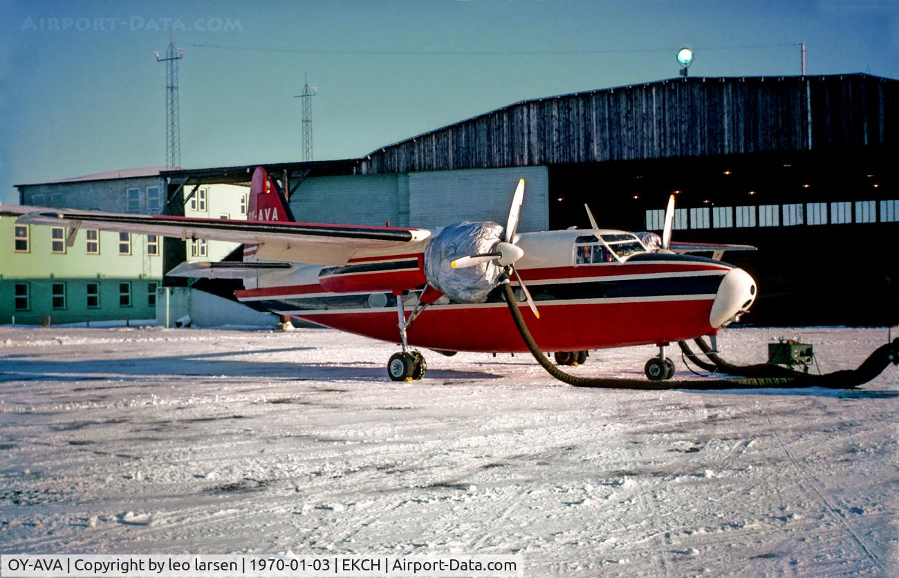 OY-AVA, 1956 Hunting P.66 President 1 C/N HPAL Pem.79, Copenhagen Kastrup , wintertime with hotair preheath3.1.70