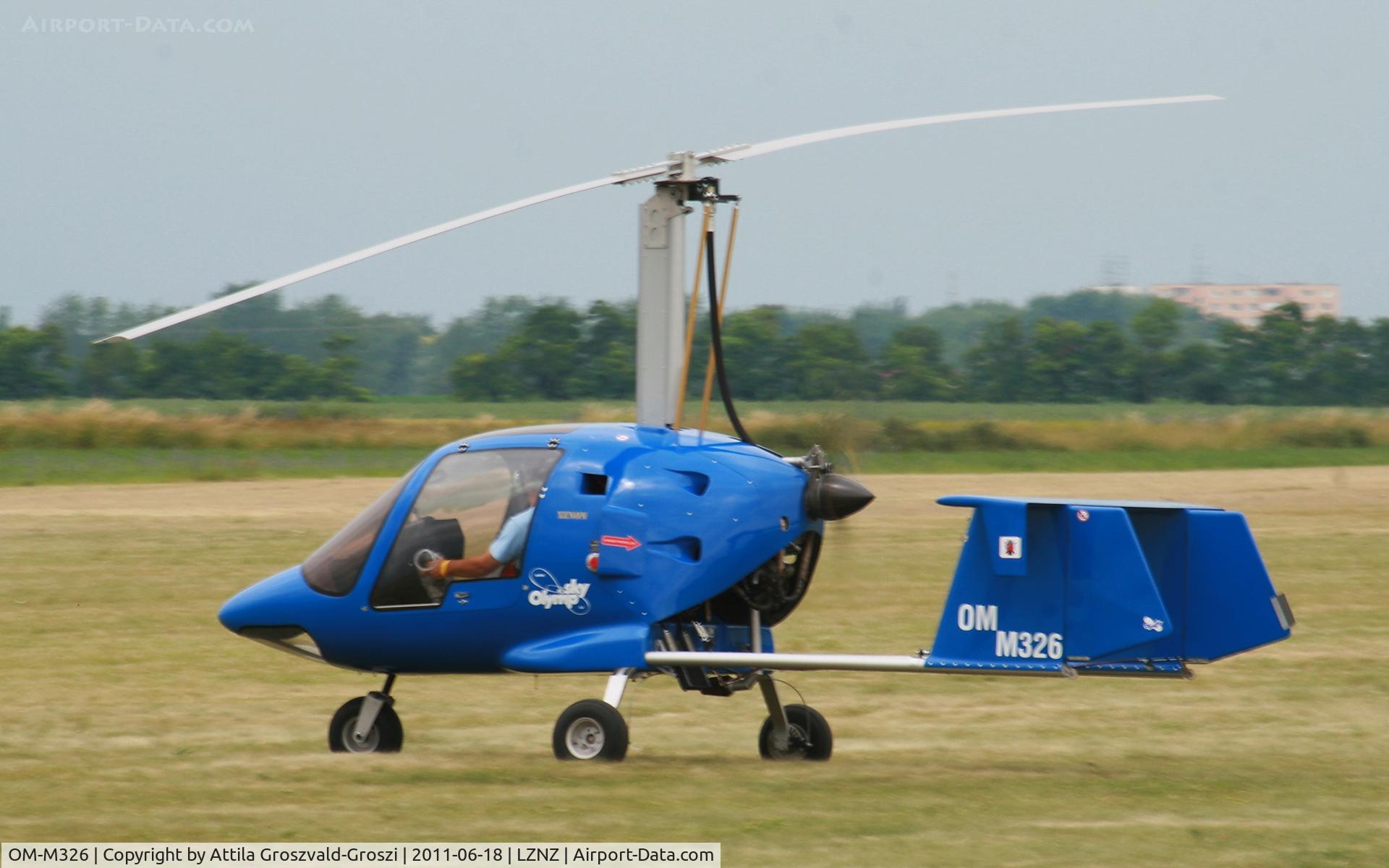 OM-M326, Celier Xenon C/N CAEW 10974S, Nové Zámky Airport - Slovakia (Slovak Republik) SK.
