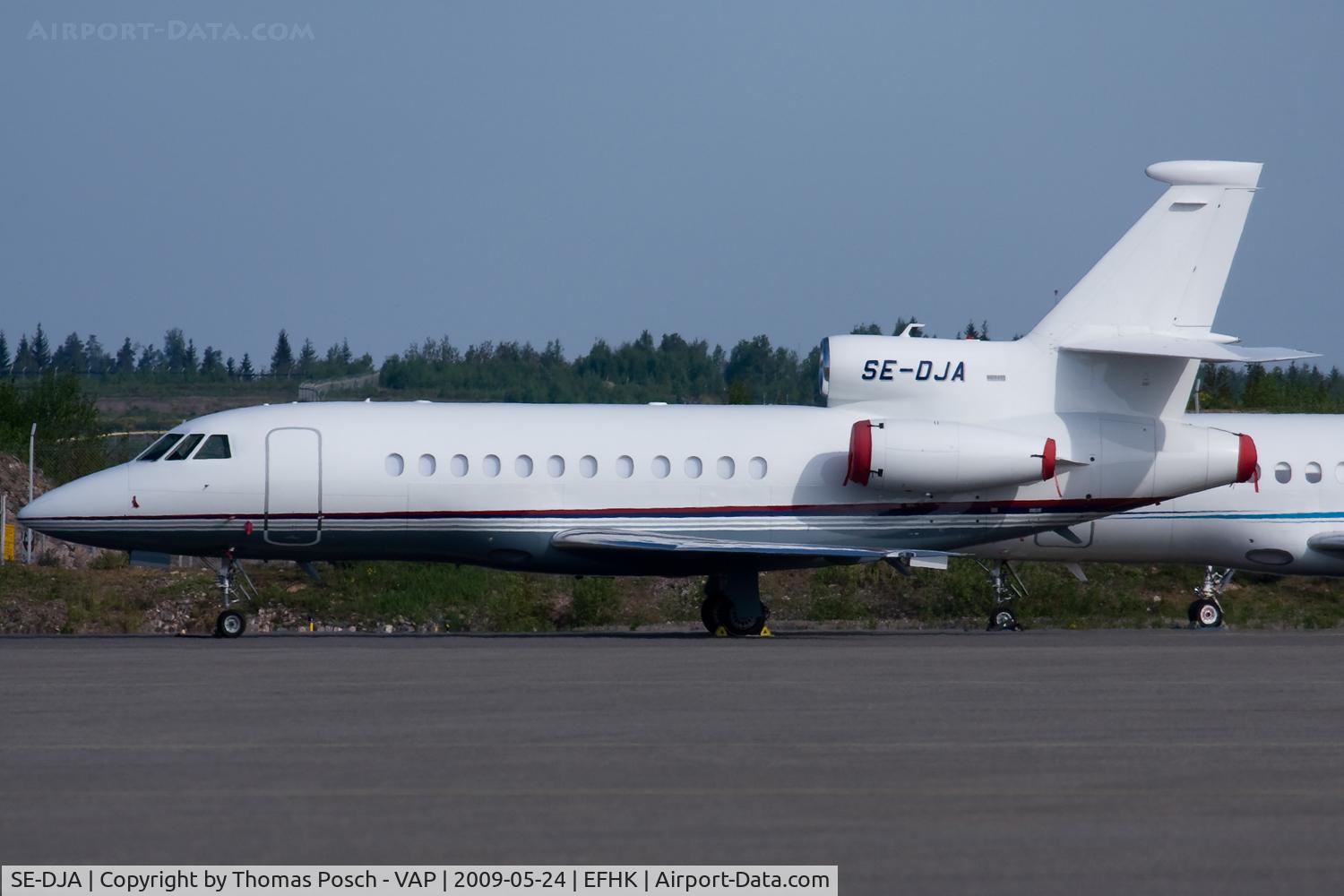 SE-DJA, 2006 Dassault Falcon 900EX C/N 171, Blue Chip Jet