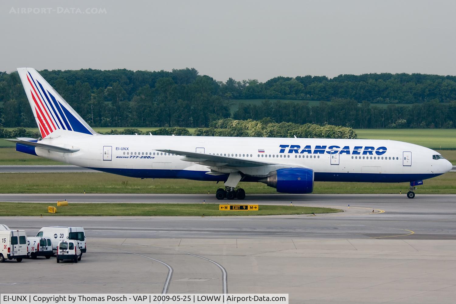 EI-UNX, 1999 Boeing 777-222/ER C/N 30213, Transaero Airlines