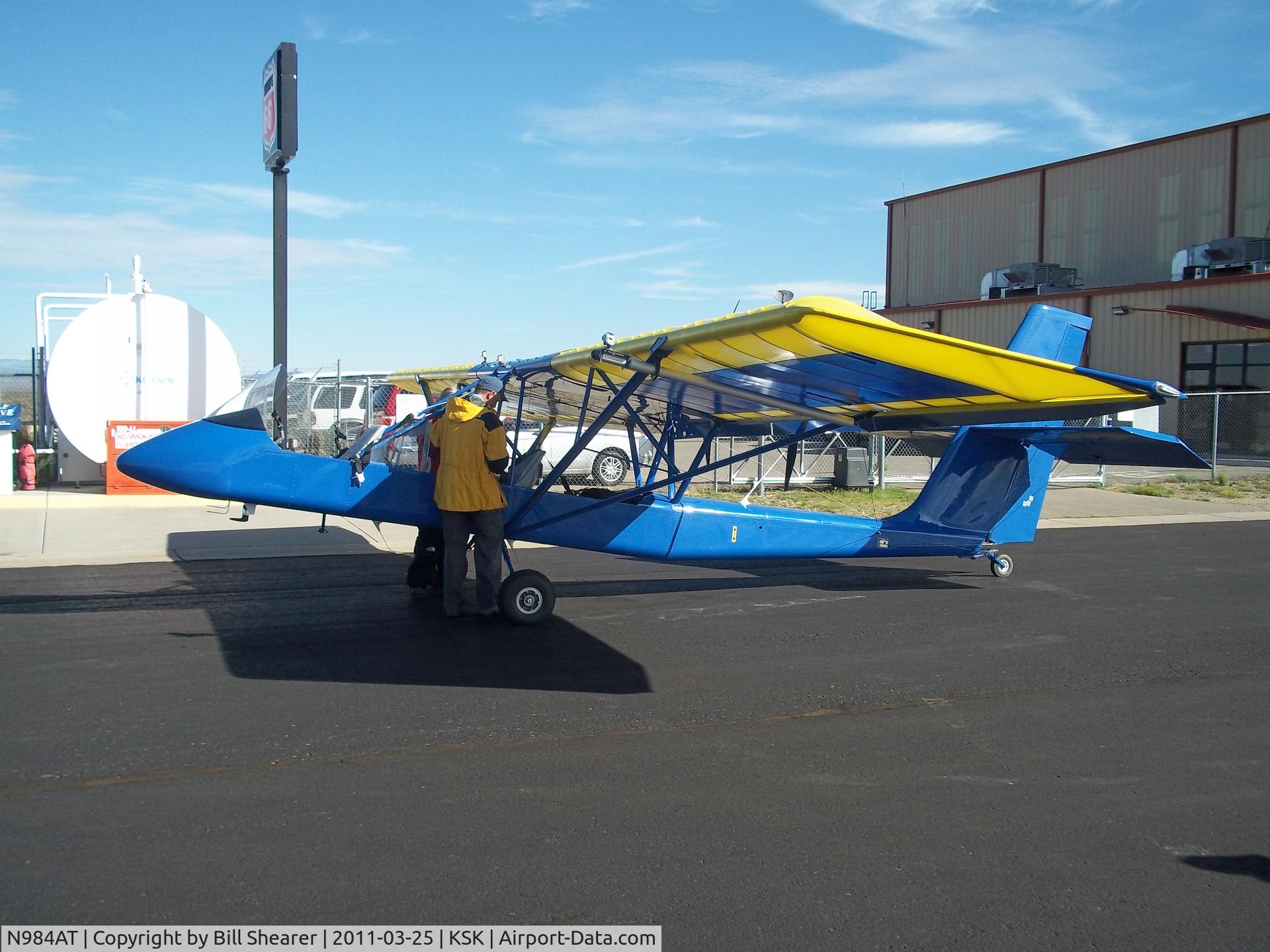 N984AT, Lockwood Aircam C/N AC145, Photo at KSKX.