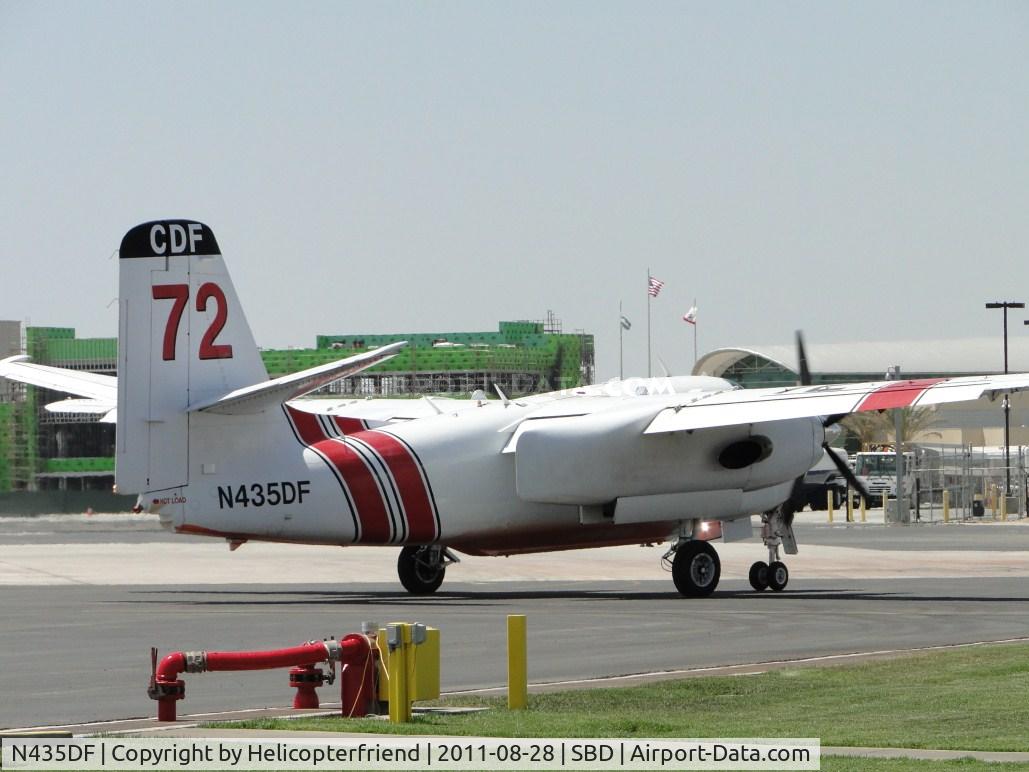 N435DF, 2001 Marsh Aviation S-2F3AT C/N 153573, Turning towards pad #1