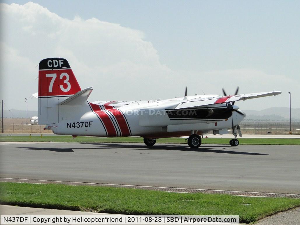 N437DF, Marsh Aviation S-2F3AT C/N 149848, After being loaded, taxiing to runway for delivery