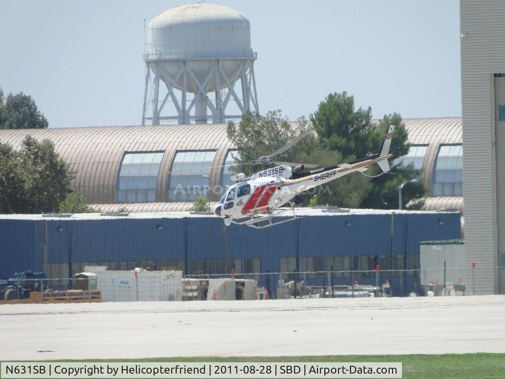 N631SB, 2004 Eurocopter AS-350B-3 Ecureuil Ecureuil C/N 3891, Air taxiing south for take off clearence