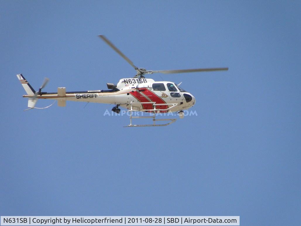 N631SB, 2004 Eurocopter AS-350B-3 Ecureuil Ecureuil C/N 3891, Eastbound on the northside of the airport