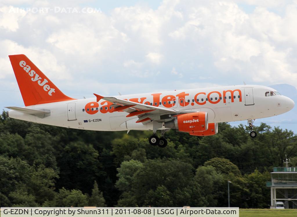 G-EZDN, 2008 Airbus A319-111 C/N 3569, Landing rwy 23