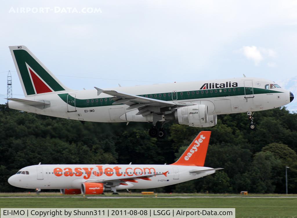 EI-IMO, 2002 Airbus A319-112 C/N 1770, Landing rwy 23