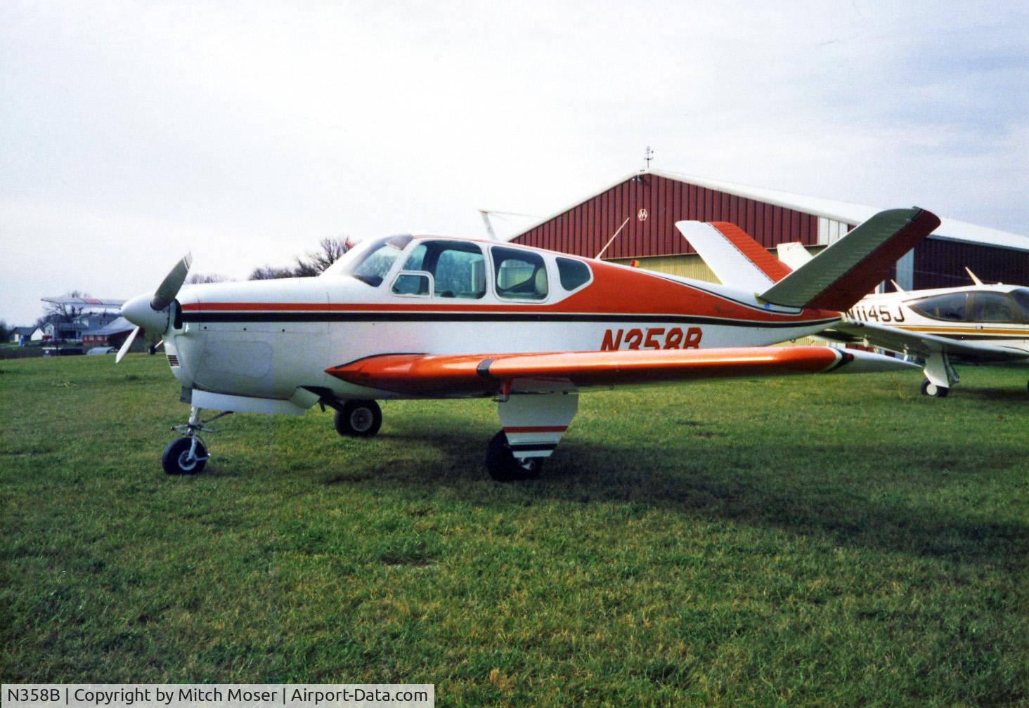 N358B, 1957 Beech H35 Bonanza C/N D-5013, Fort Wayne, IN 1992