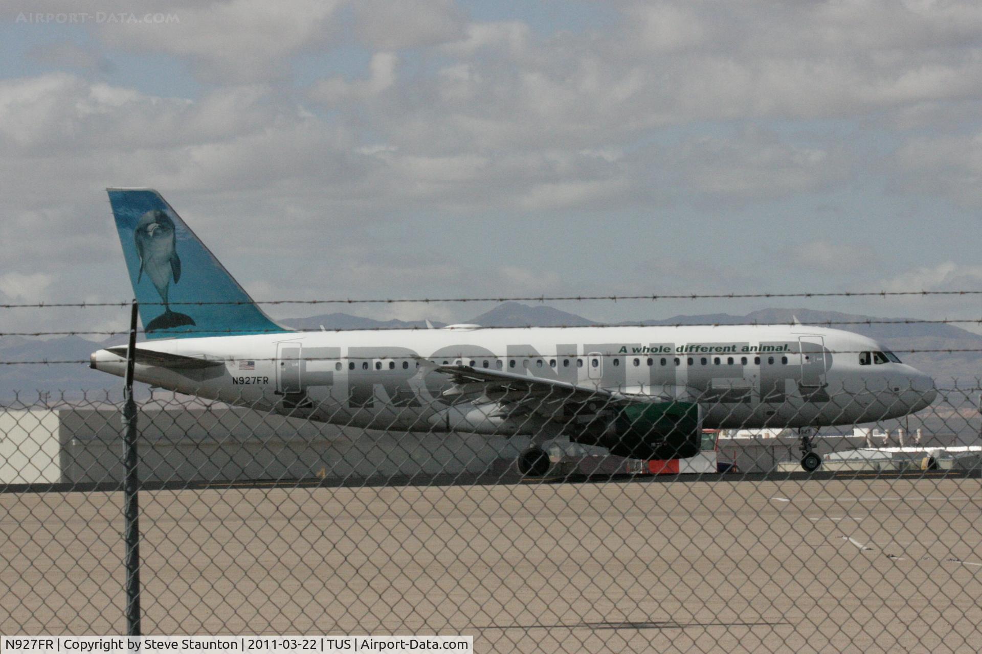N927FR, 2004 Airbus A319-111 C/N 2209, Taken at Tucson International Airport, in March 2011 whilst on an Aeroprint Aviation tour