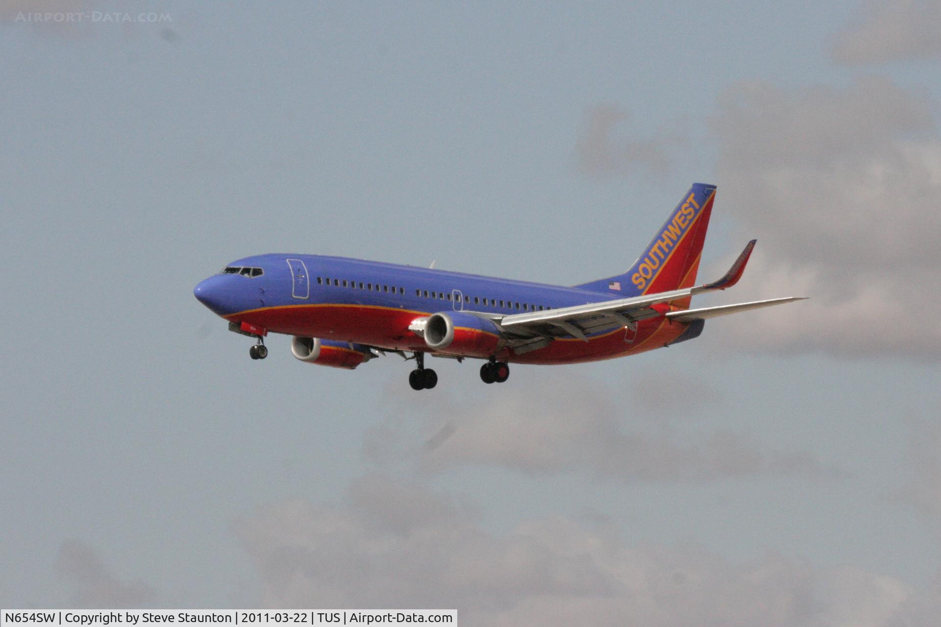 N654SW, 1997 Boeing 737-3H4 C/N 28399, Taken at Tucson International Airport, in March 2011 whilst on an Aeroprint Aviation tour