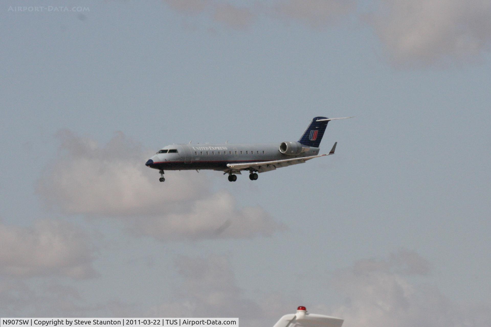 N907SW, 2001 Bombardier CRJ-200LR (CL-600-2B19) C/N 7511, Taken at Tucson International Airport, in March 2011 whilst on an Aeroprint Aviation tour