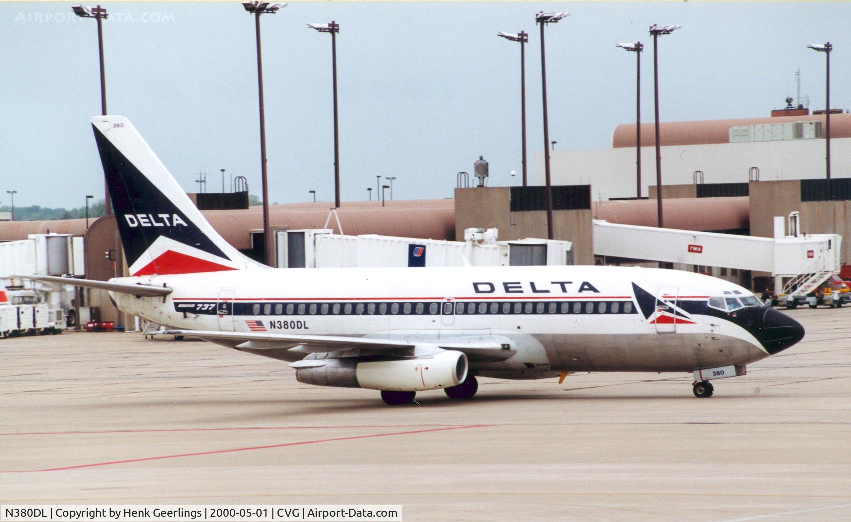 N380DL, 1987 Boeing 737-247 C/N 23607, Delta