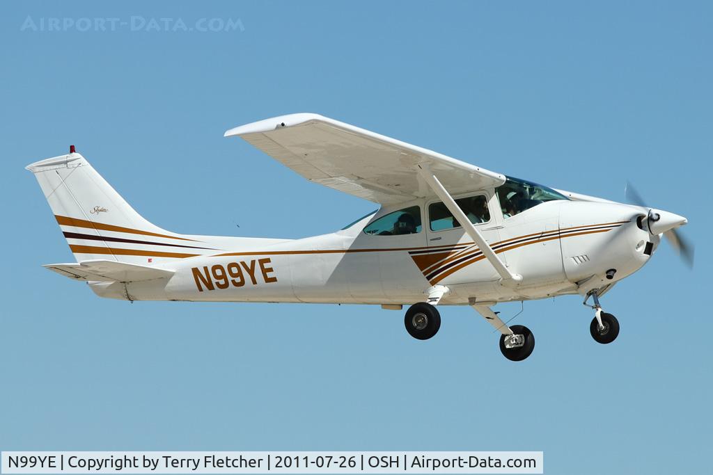 N99YE, 1975 Cessna 182P Skylane C/N 18264030, 1975 Cessna 182P, c/n: 18264030
at 2011 Oshkosh