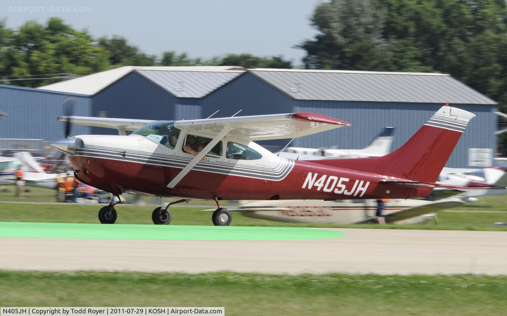 N405JH, 1981 Cessna R182 Skylane RG C/N R18201790, AIRVENTURE 2011