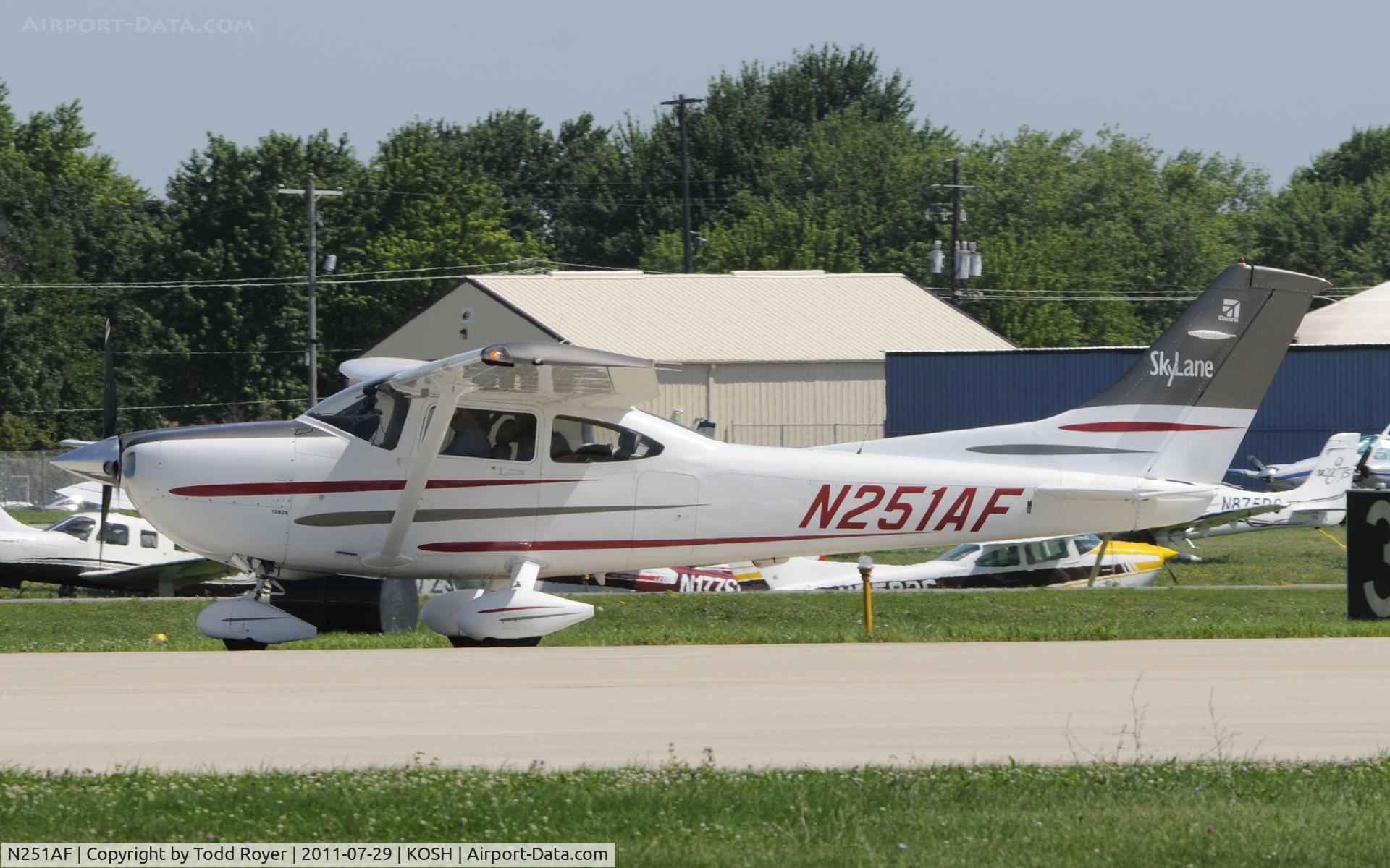 N251AF, 2002 Cessna 182T Skylane C/N 18281184, AIRVENTURE 2011