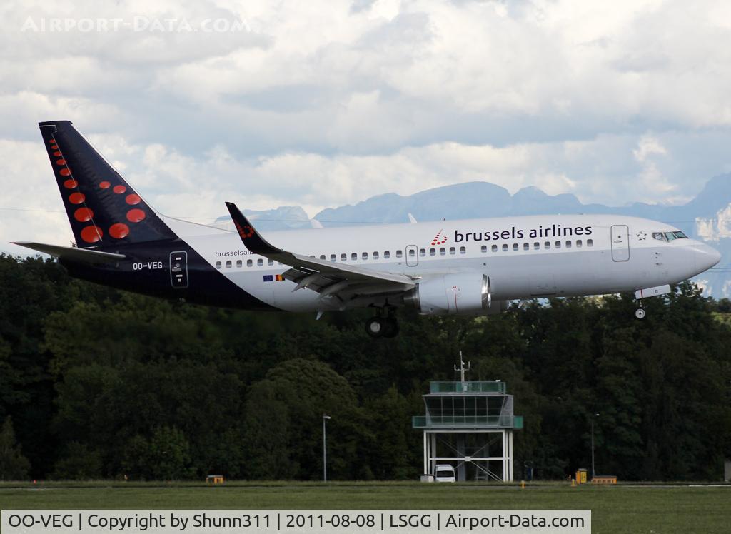 OO-VEG, 1998 Boeing 737-36N C/N 28568, Landing rwy 23