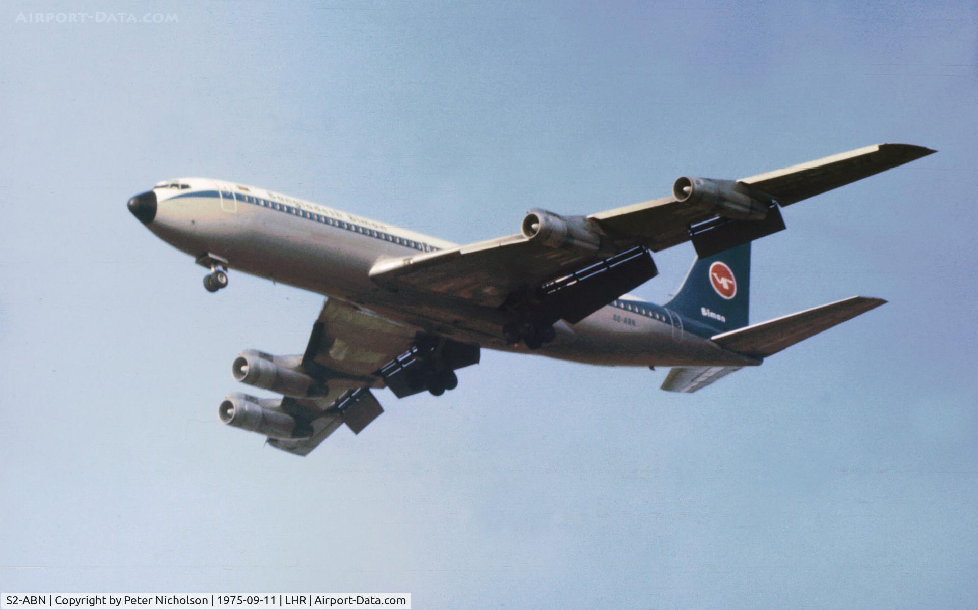 S2-ABN, 1966 Boeing 707-351C C/N 19168, Bangladesh Biman Boeing 707-351C named City of Shah Jalal on final approach to Heathrow in September 1975.