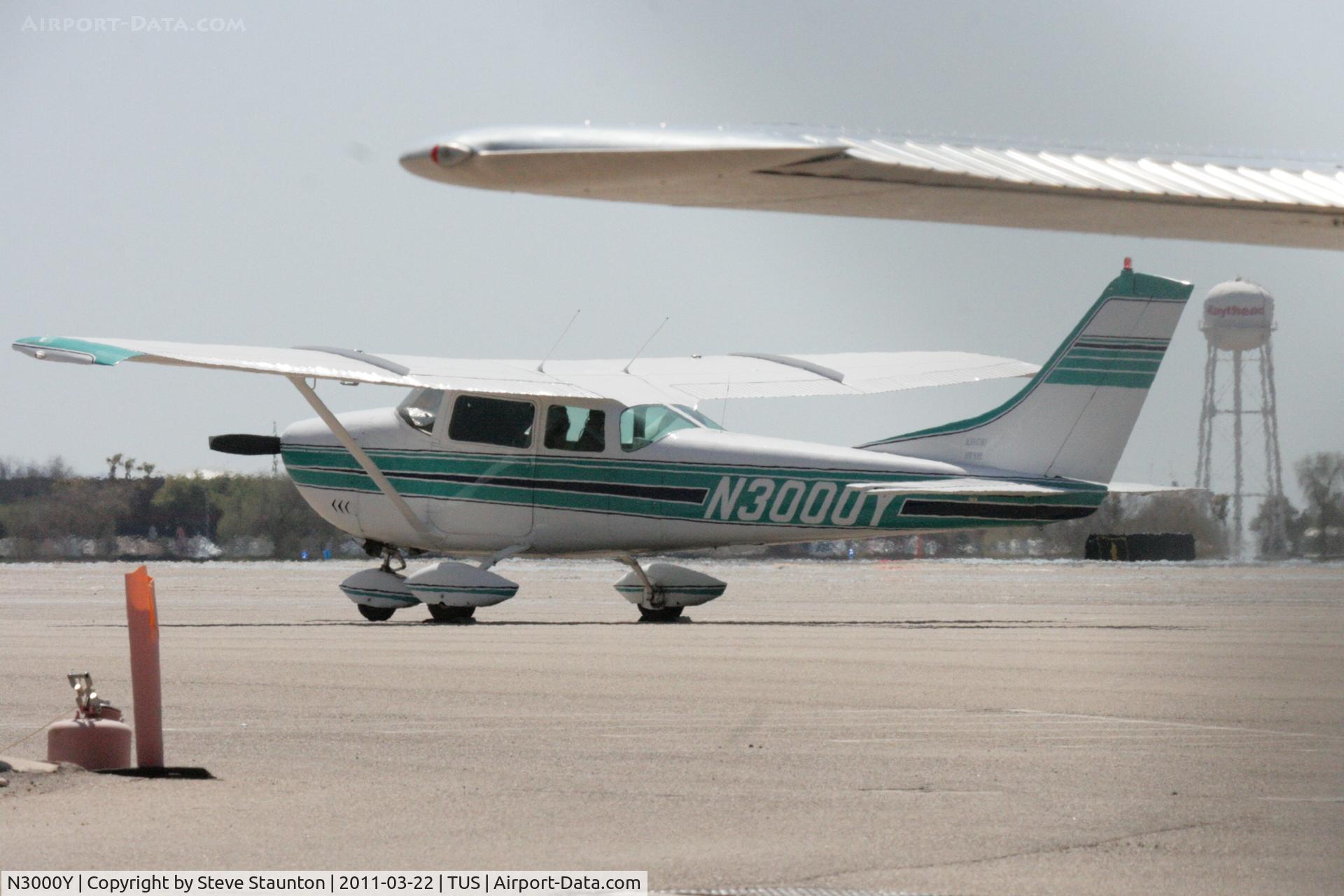 N3000Y, 1962 Cessna 182E Skylane C/N 18254000, Taken at Tucson International Airport, in March 2011 whilst on an Aeroprint Aviation tour